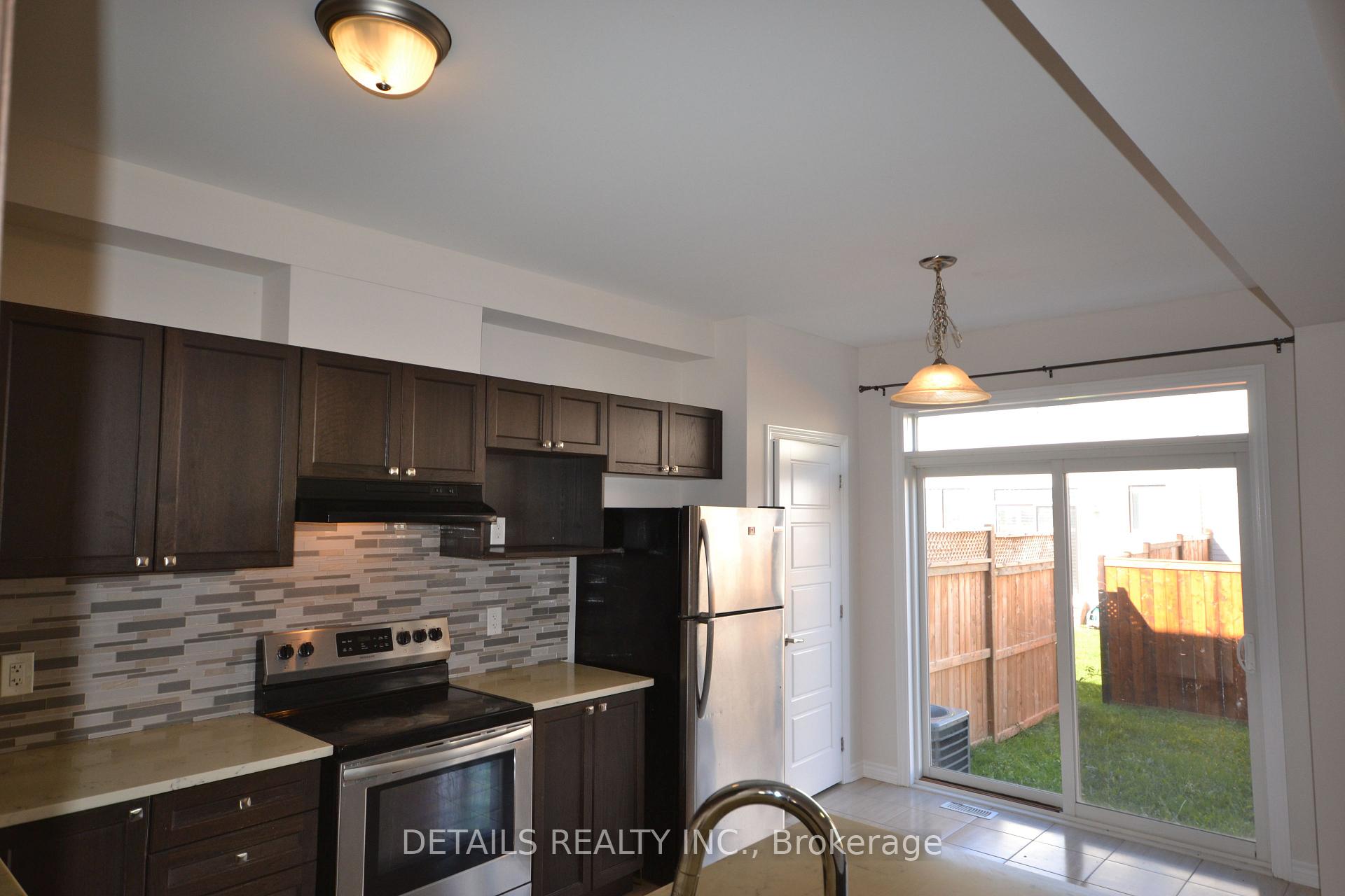 Photo 5 of 219 Merak Way, Ottawa, Barrhaven - Half Moon Bay — HOMEH