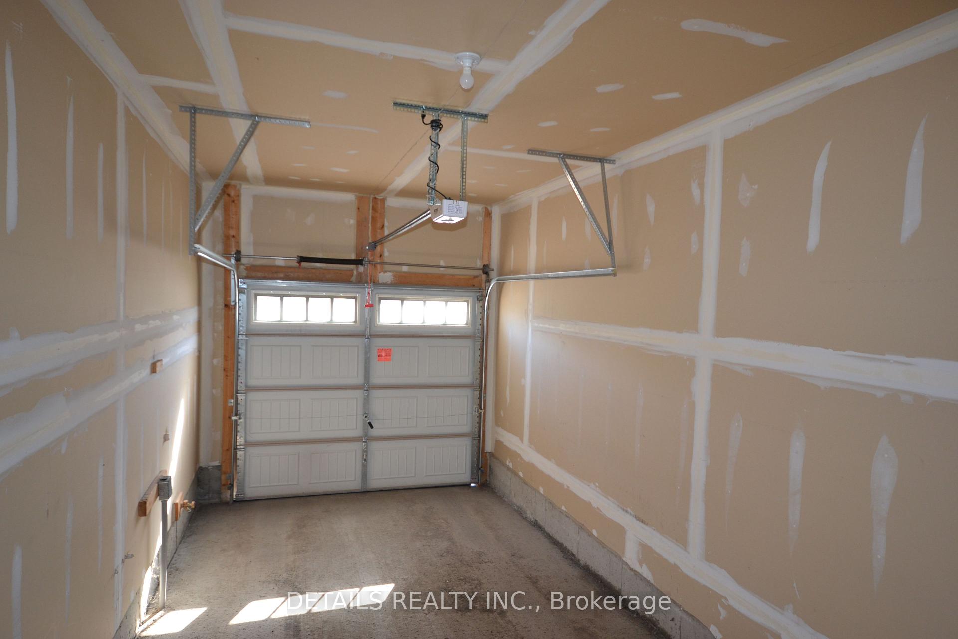 Photo 23 of 219 Merak Way, Ottawa, Barrhaven - Half Moon Bay — HOMEH