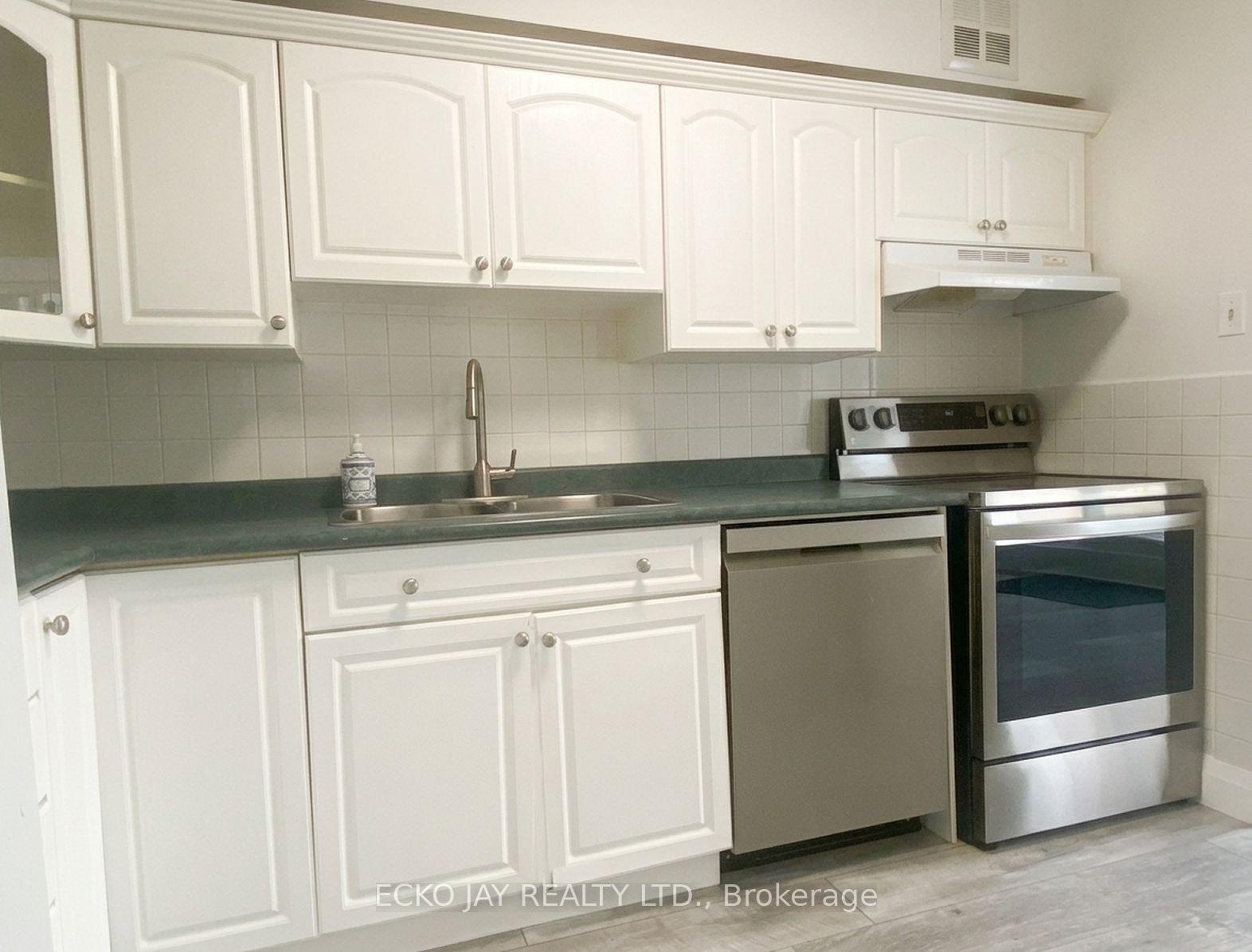 Photo 8 of Unit 116, 1801 O'Conner Drive, North York, Victoria Village — HOMEH