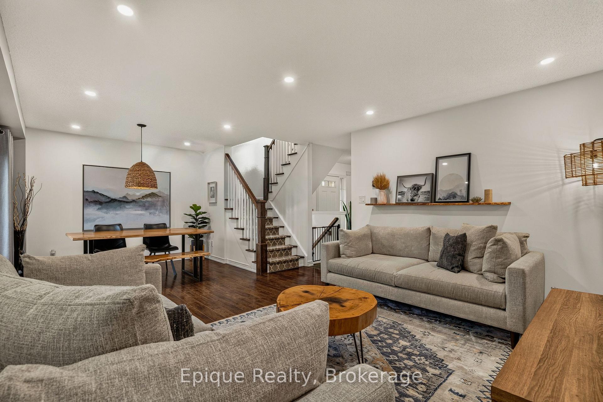 Photo 15 of 227 Fall Fair Way, Hamilton, Binbrook — HOMEH