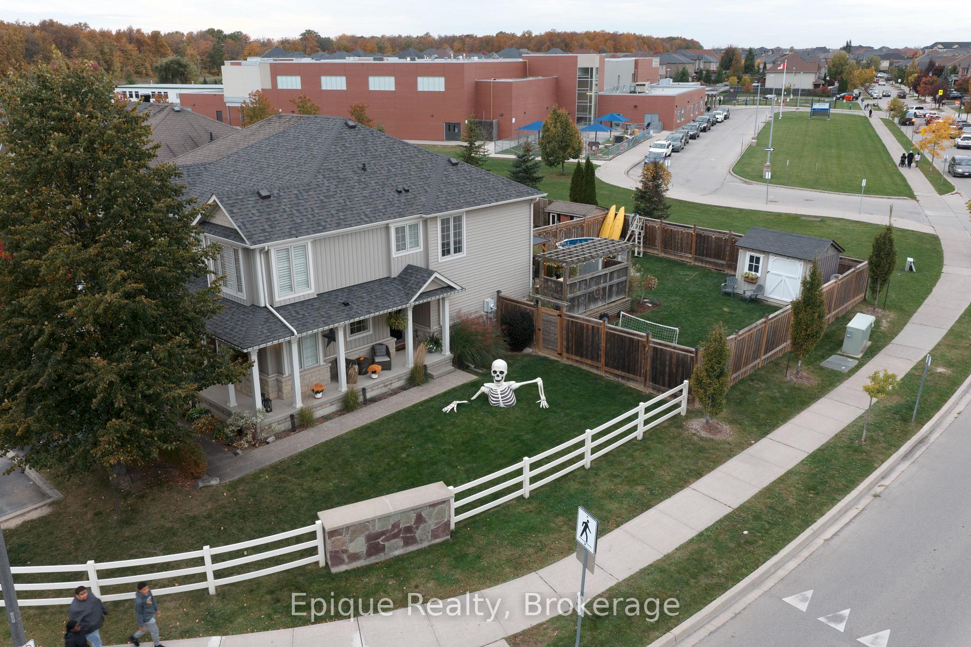 Photo 39 of 227 Fall Fair Way, Hamilton, Binbrook — HOMEH