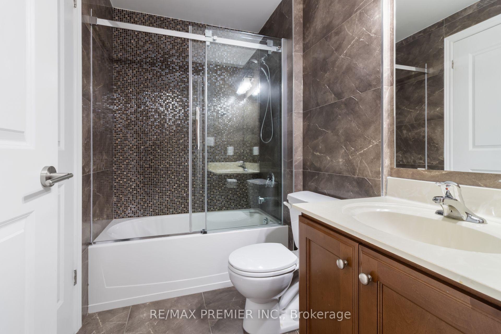 Photo 12 of Unit 407, 281 Woodbridge Avenue, Vaughan, West Woodbridge — HOMEH