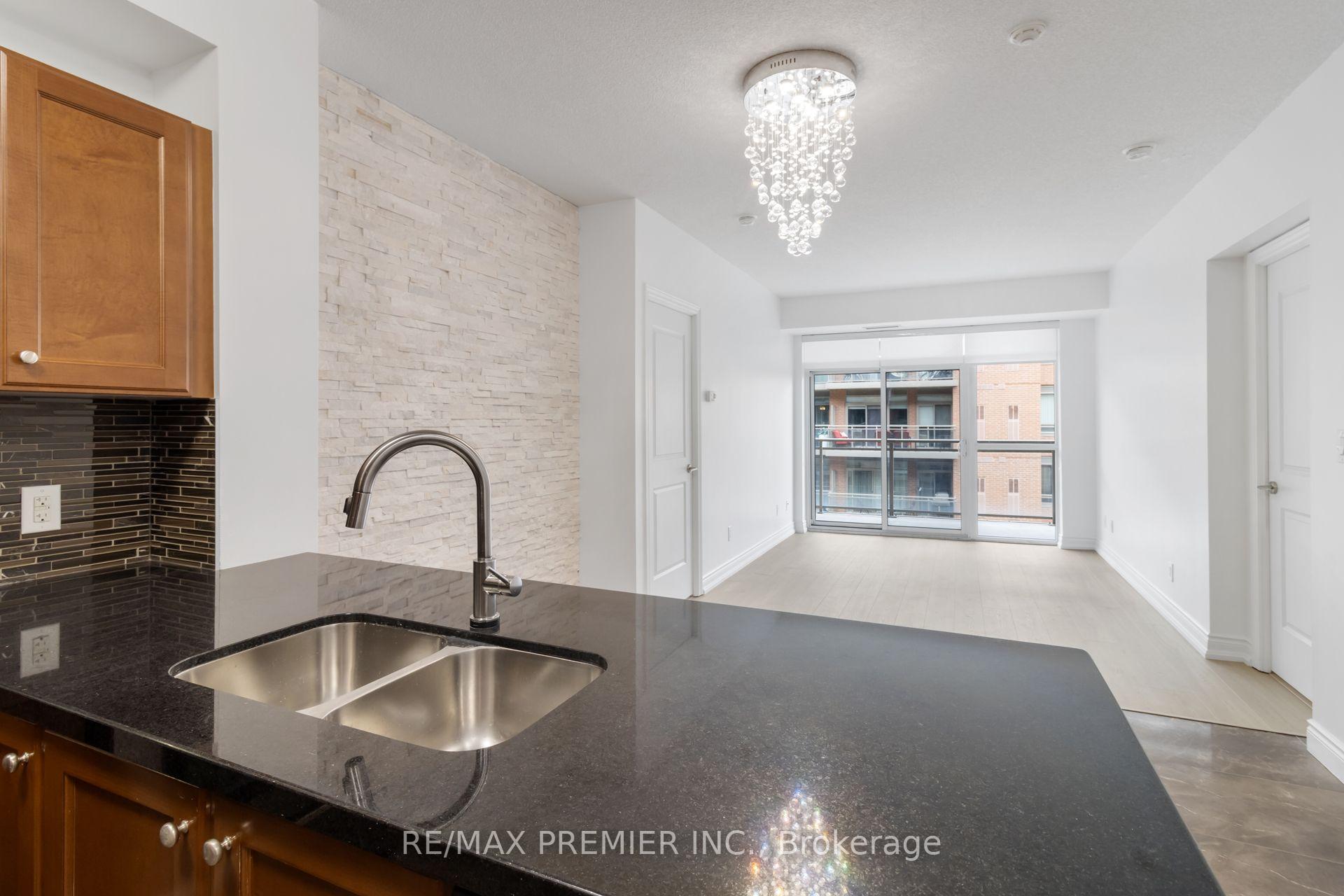 Photo 20 of Unit 407, 281 Woodbridge Avenue, Vaughan, West Woodbridge — HOMEH