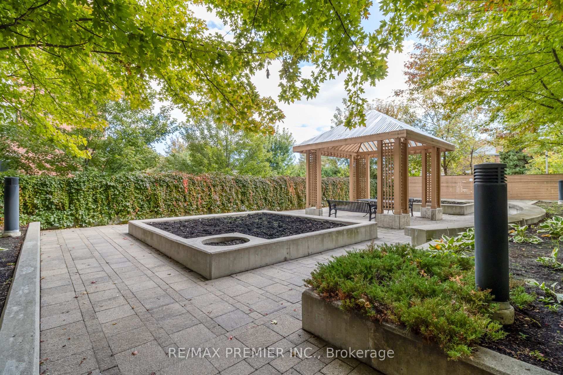 Photo 40 of Unit 407, 281 Woodbridge Avenue, Vaughan, West Woodbridge — HOMEH