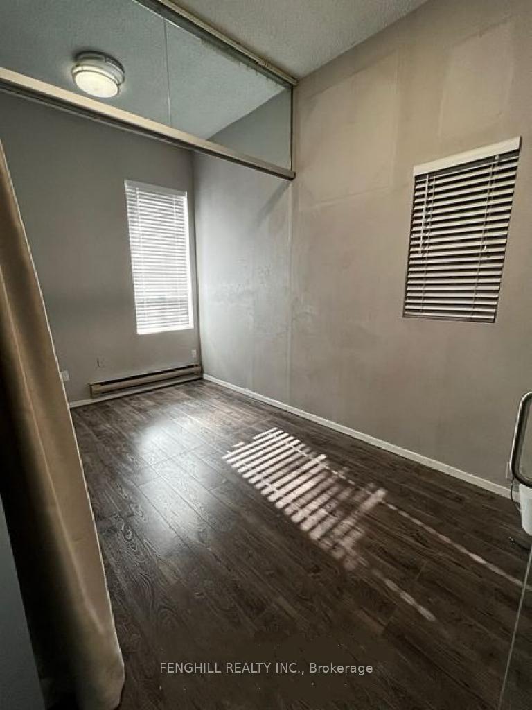 Photo 4 of Unit Main, 678 Bathurst Street, Toronto, Palmerston-Little Italy — HOMEH