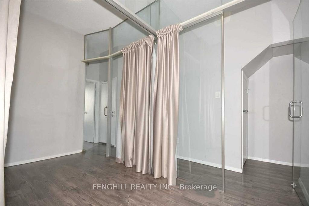 Photo 10 of Unit Main, 678 Bathurst Street, Toronto, Palmerston-Little Italy — HOMEH