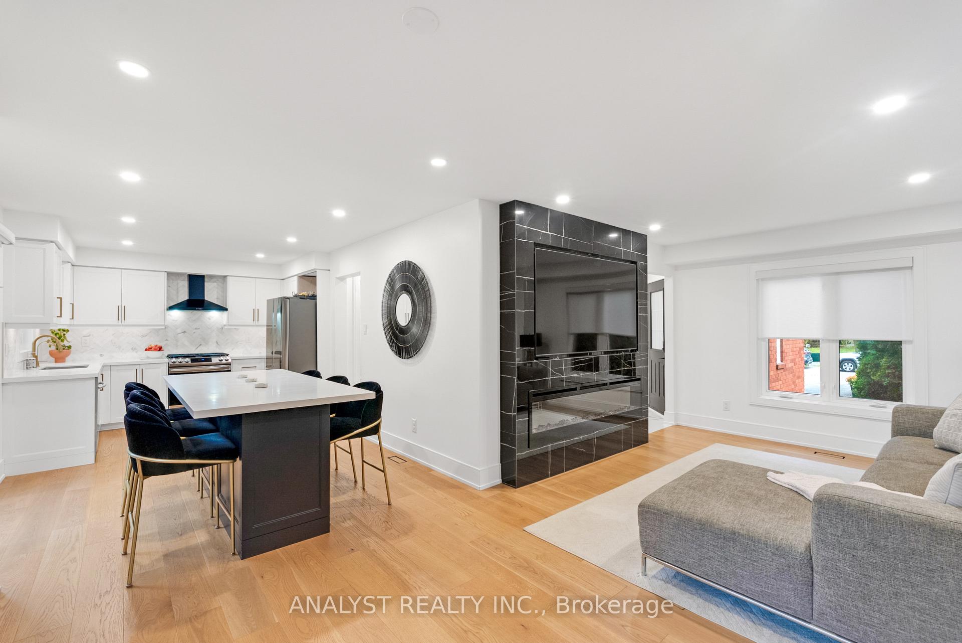 Photo 13 of 7 Compton Court, Caledon, Bolton East — HOMEH