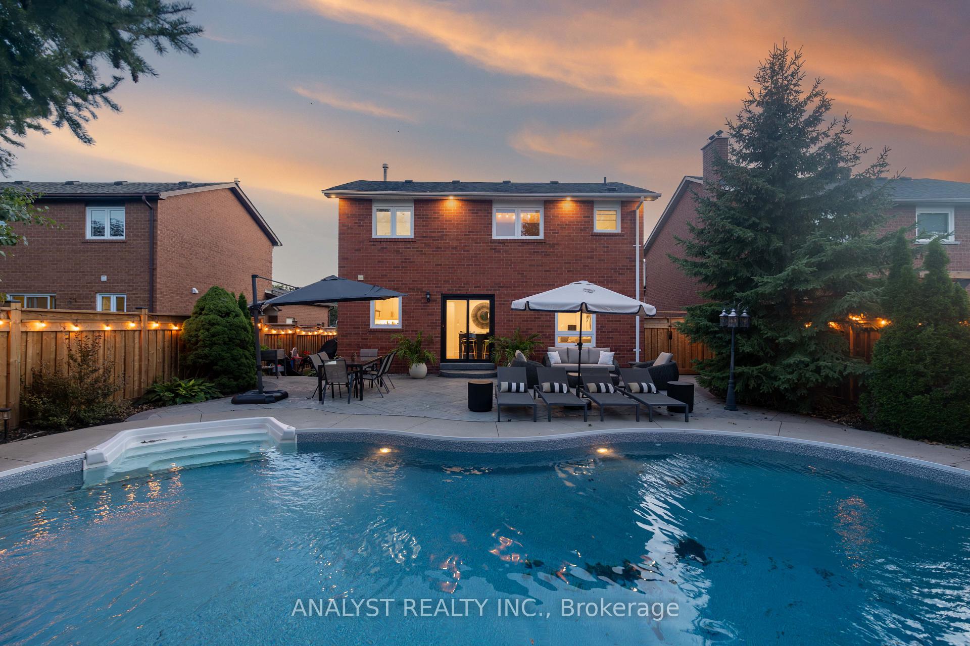 Photo 36 of 7 Compton Court, Caledon, Bolton East — HOMEH