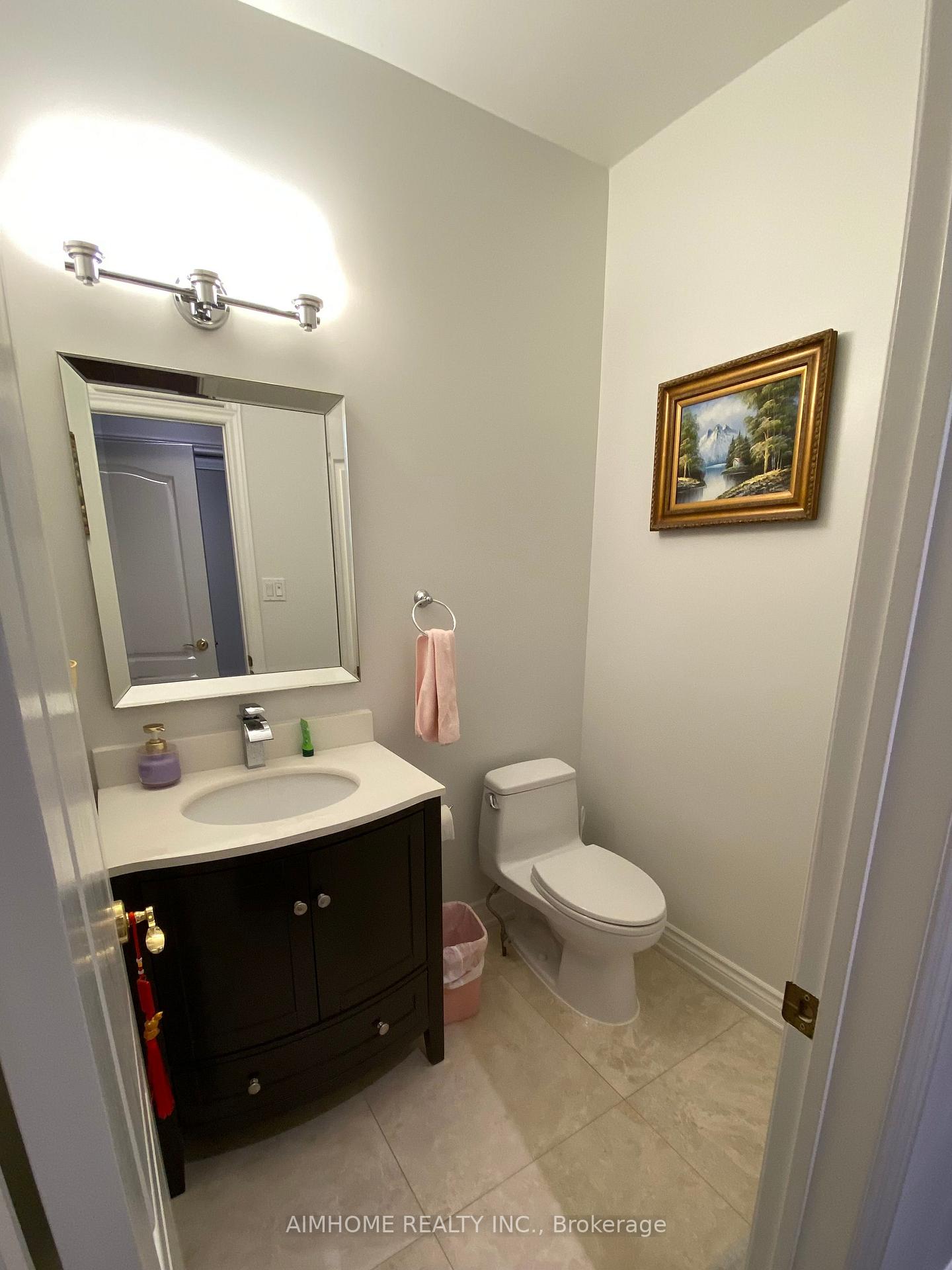 Photo 23 of 102 Farmstead Road, Richmond Hill, Rouge Woods — HOMEH