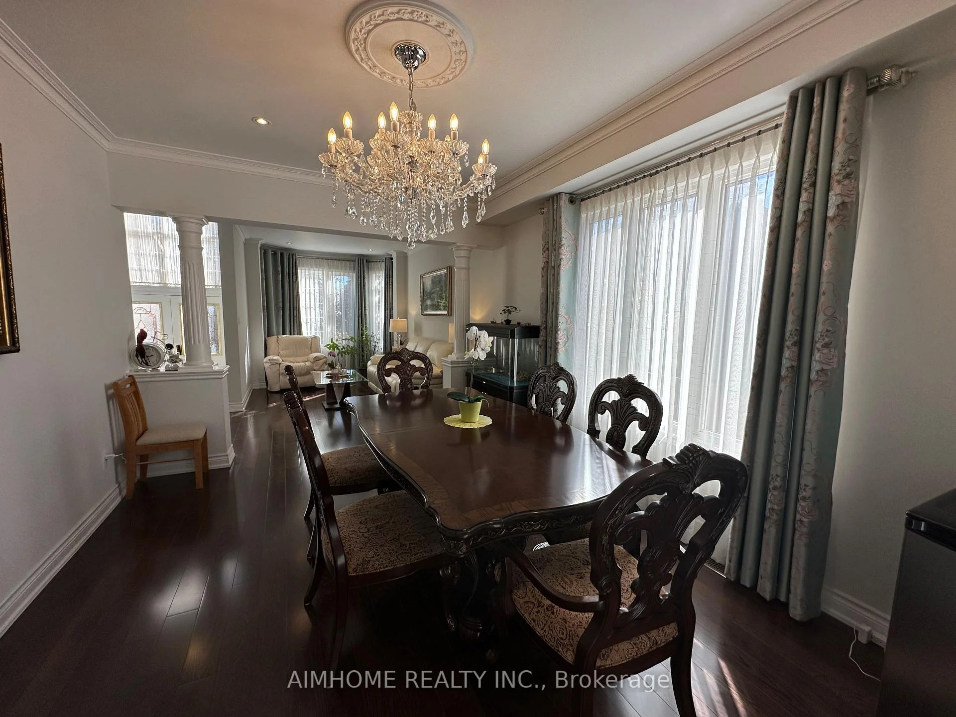 Photo 11 of 102 Farmstead Road, Richmond Hill, Rouge Woods — HOMEH