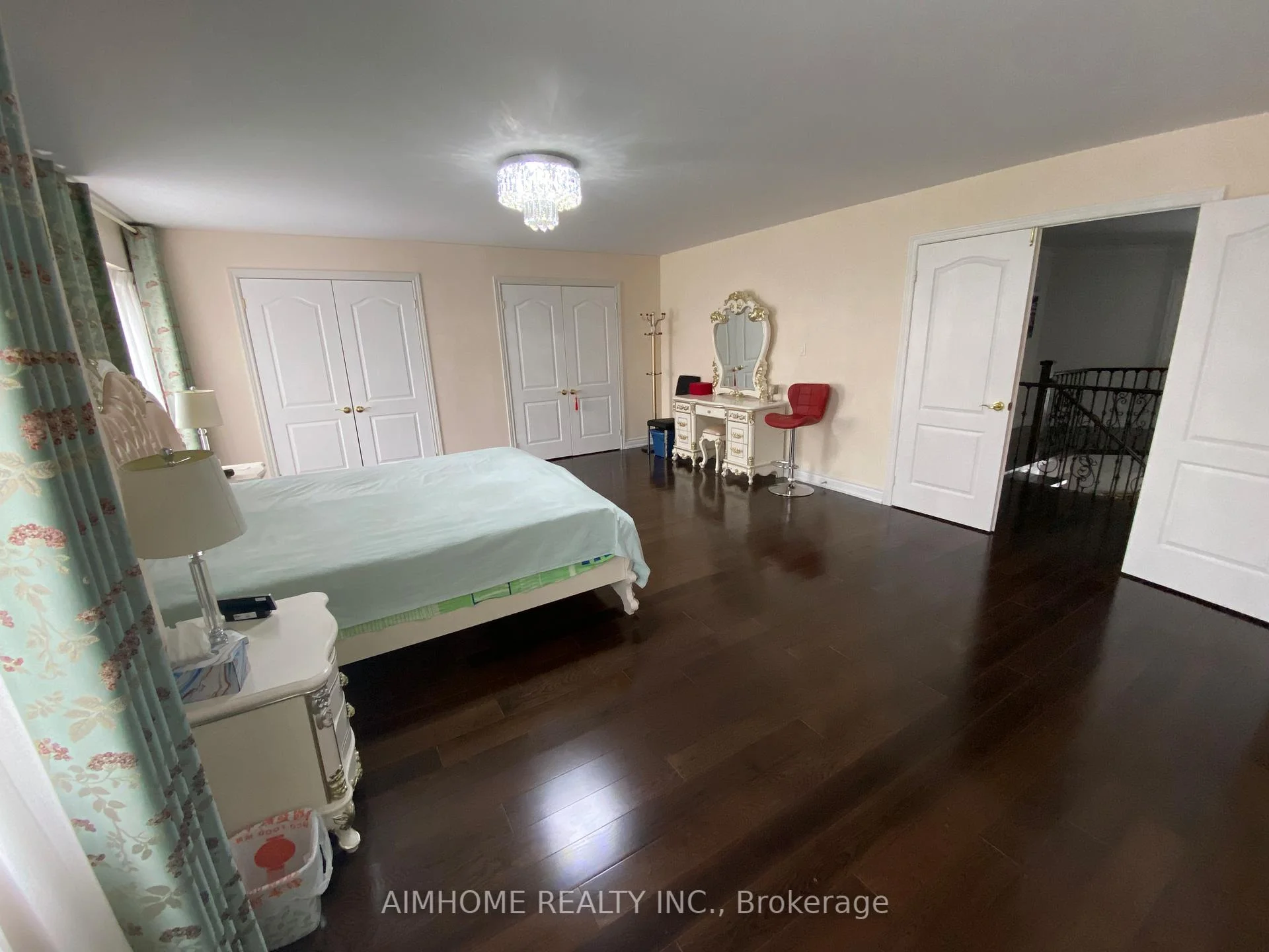 Photo 13 of 102 Farmstead Road, Richmond Hill, Rouge Woods — HOMEH