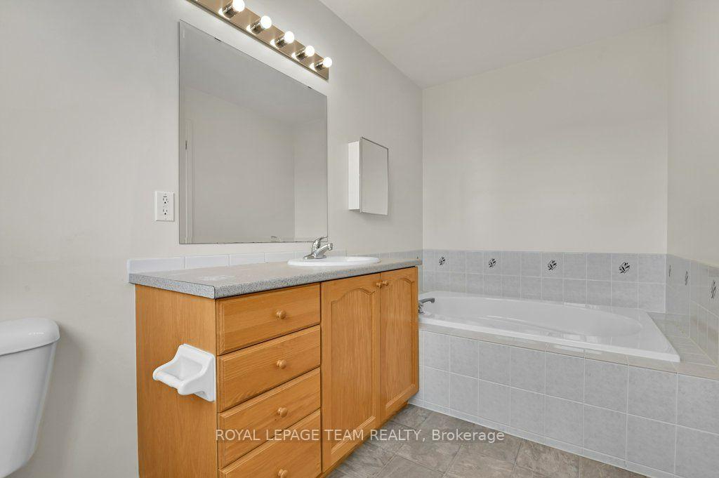 Photo 19 of 147 Sorento Street, Ottawa, Barrhaven - Strandherd — HOMEH