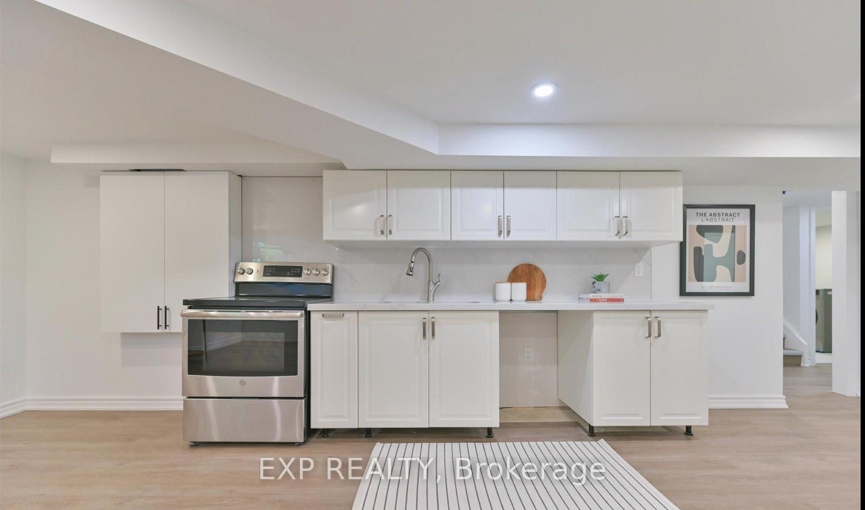 Photo 4 of Unit Basement, 421 Browndale Crescent, Richmond Hill, Crosby — HOMEH