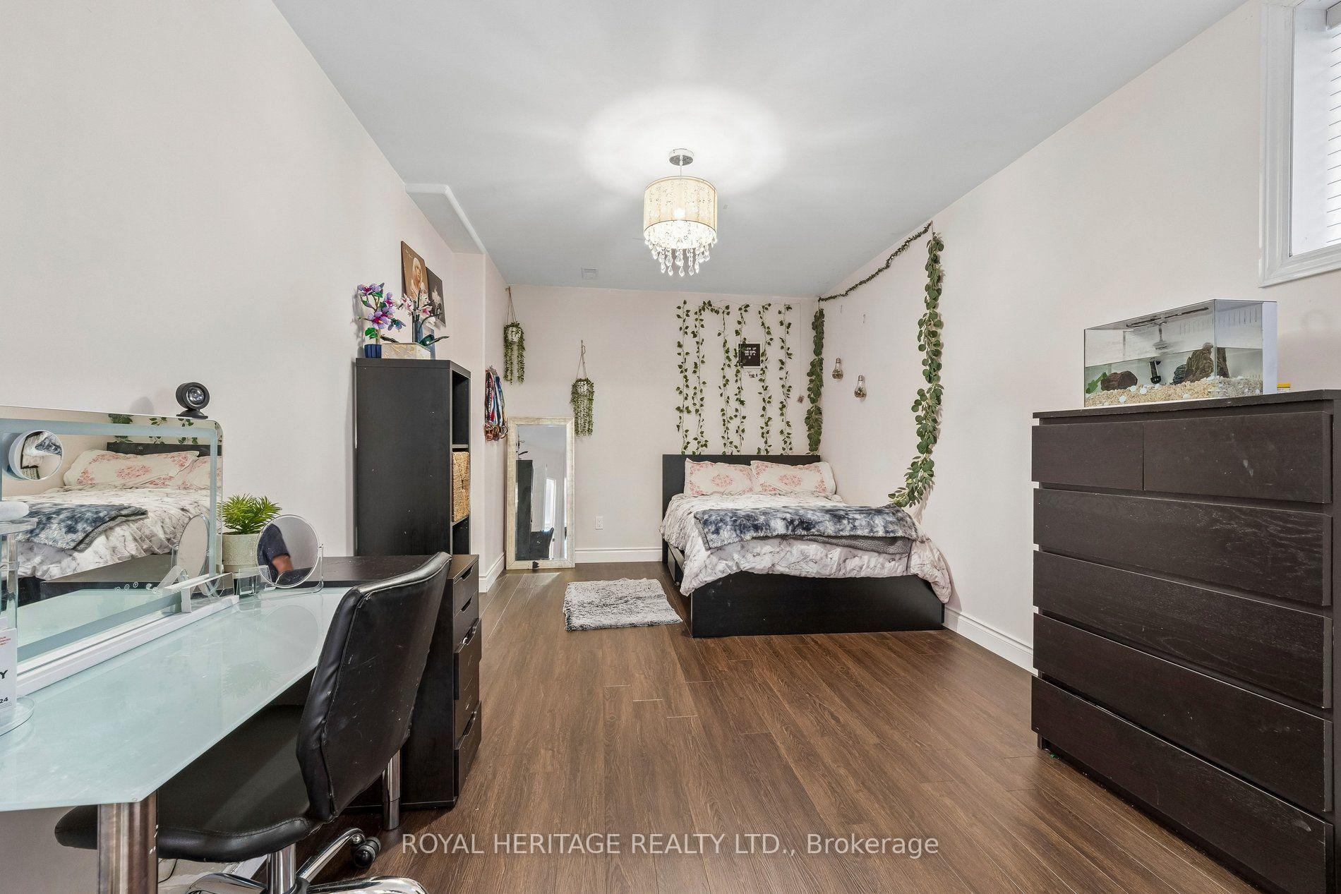 Photo 29 of 51 Gloria Crescent, Whitby, Williamsburg — HOMEH