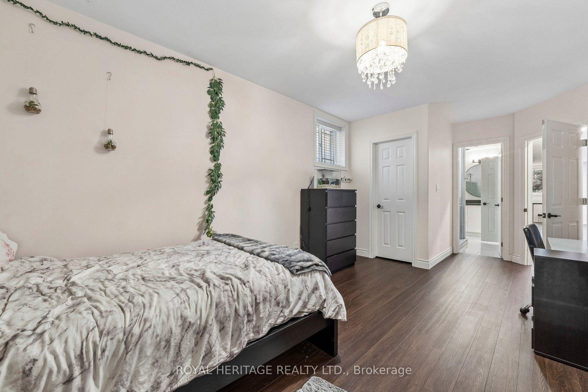 Photo 30 of 51 Gloria Crescent, Whitby, Williamsburg — HOMEH