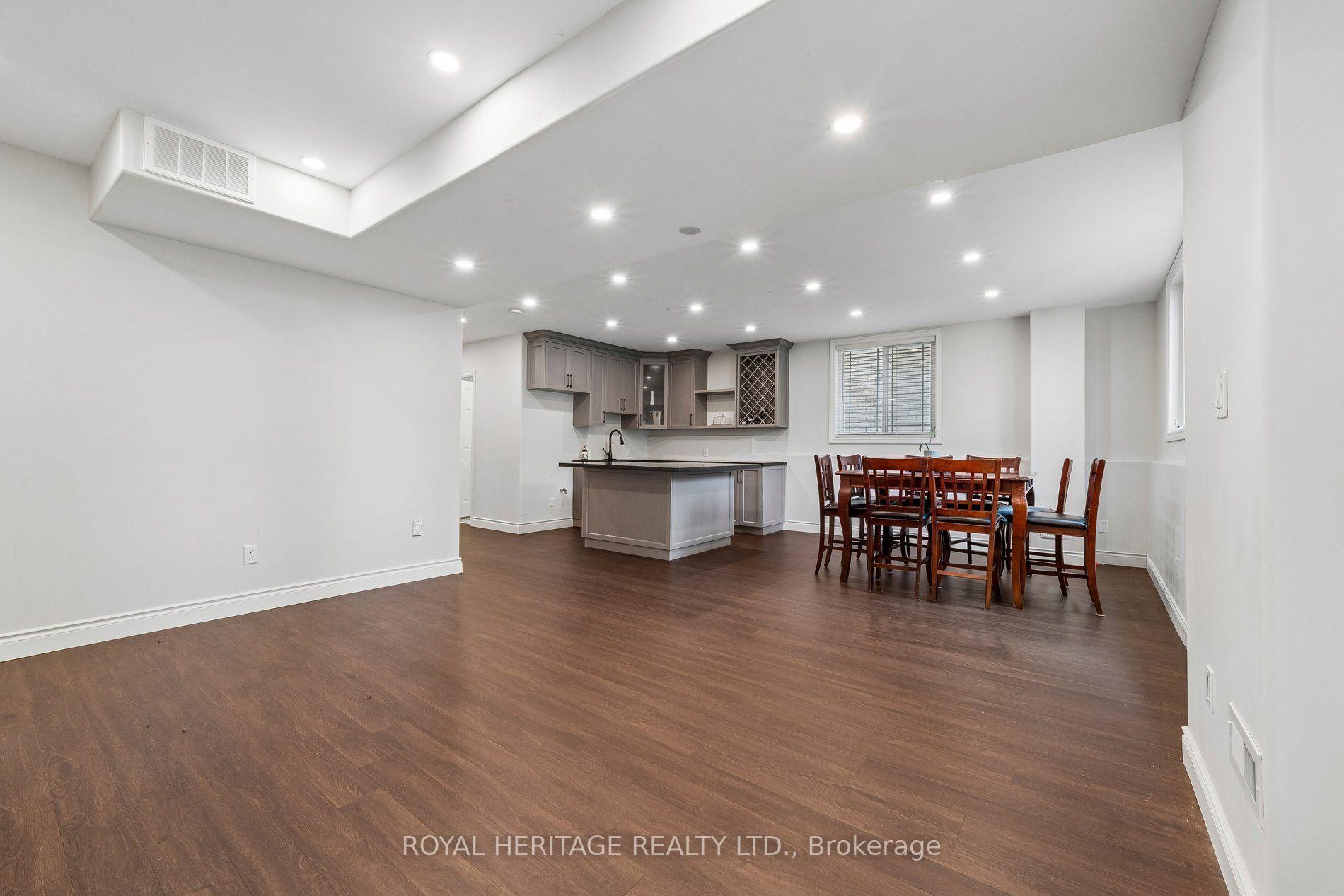 Photo 39 of 51 Gloria Crescent, Whitby, Williamsburg — HOMEH