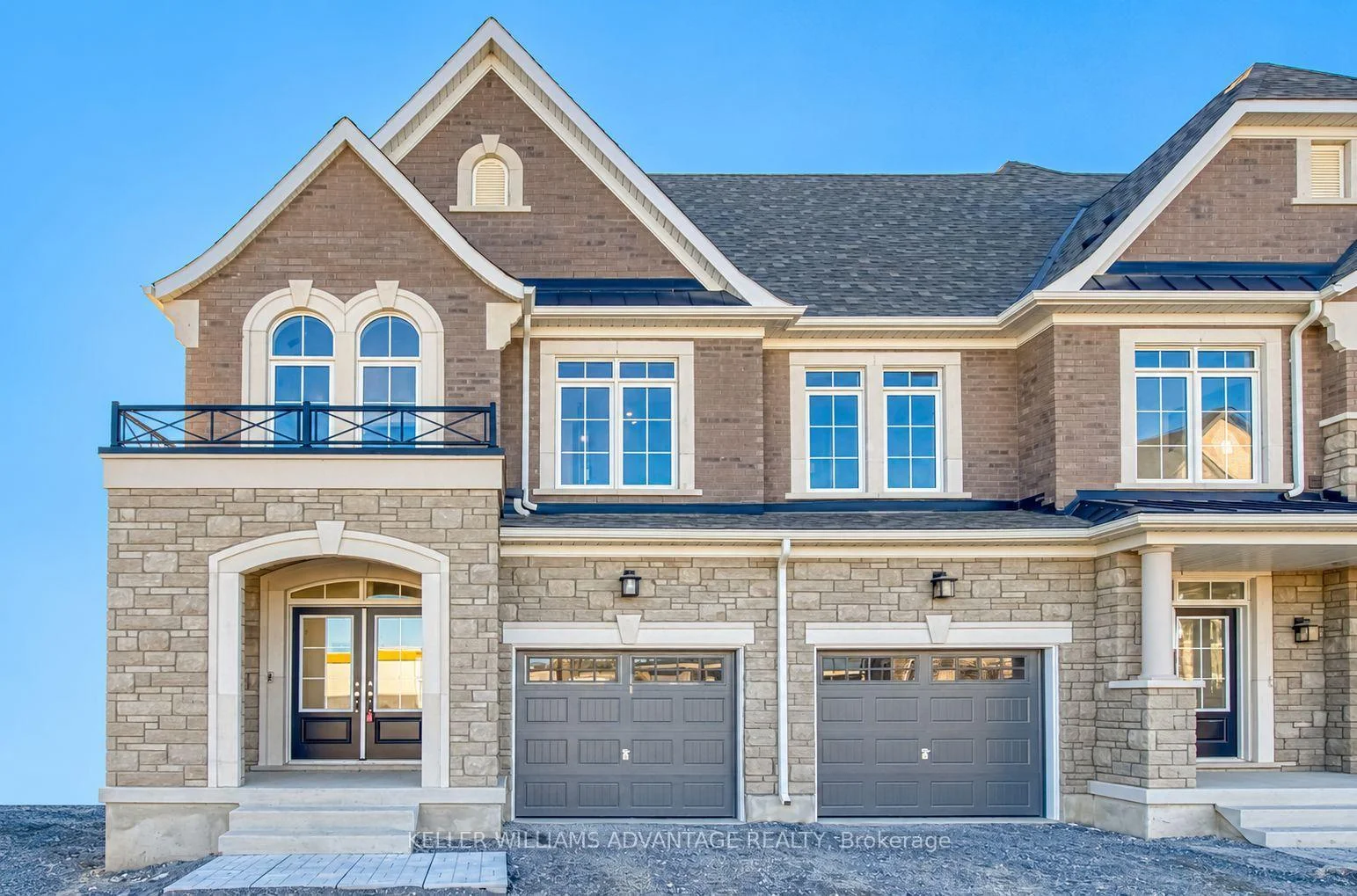 Photo 1 of Unit 10, 78 Gathering Lane, Richmond Hill, Rural Richmond Hill — HOMEH