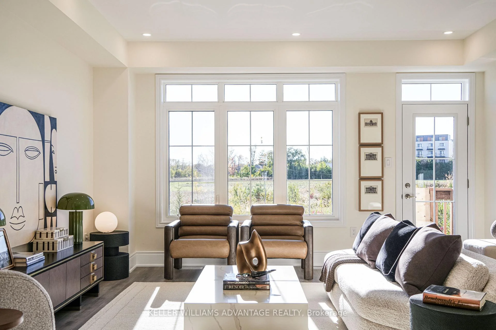 Photo 17 of Unit 10, 78 Gathering Lane, Richmond Hill, Rural Richmond Hill — HOMEH