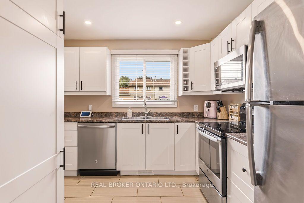 Photo 8 of 119 Teal Crescent, Ottawa, Chatelaine Village — HOMEH