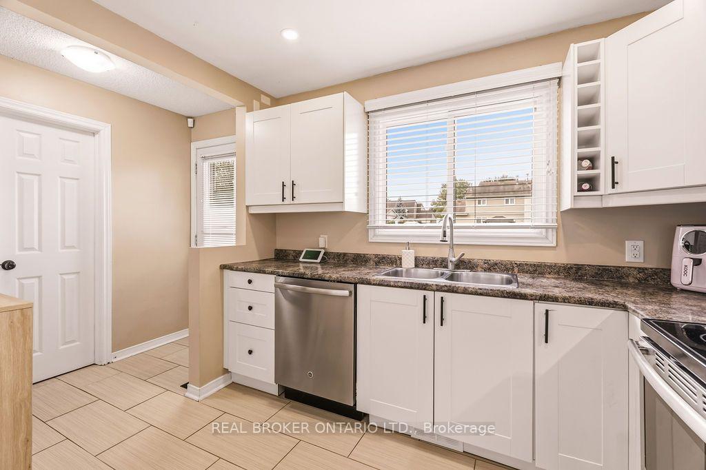 Photo 9 of 119 Teal Crescent, Ottawa, Chatelaine Village — HOMEH