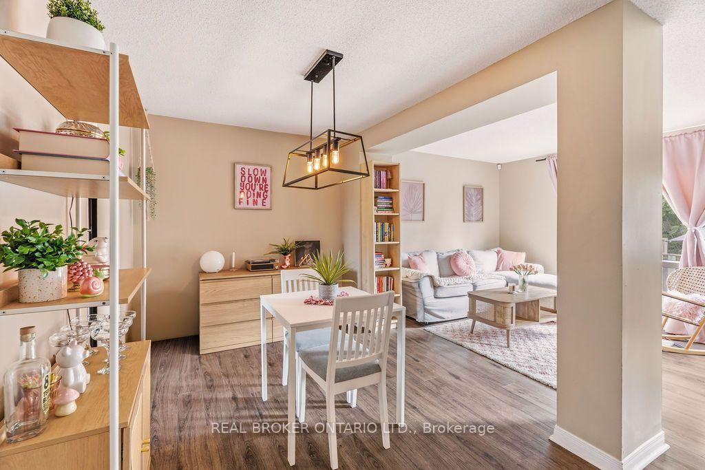 Photo 10 of 119 Teal Crescent, Ottawa, Chatelaine Village — HOMEH