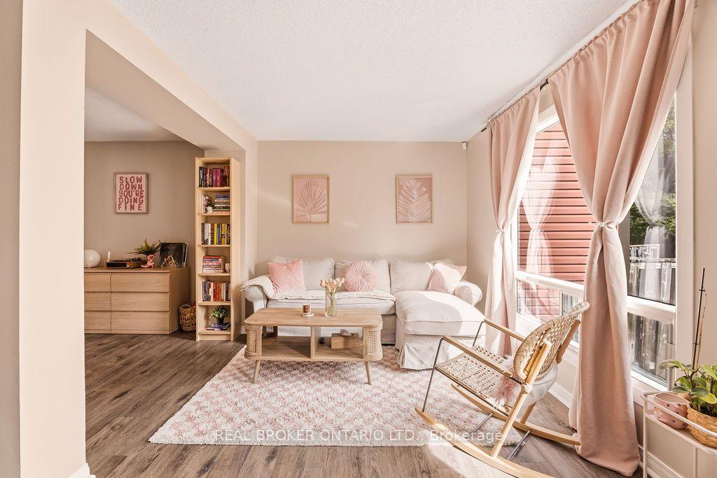 Photo 14 of 119 Teal Crescent, Ottawa, Chatelaine Village — HOMEH