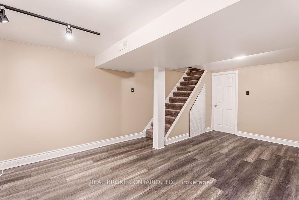 Photo 28 of 119 Teal Crescent, Ottawa, Chatelaine Village — HOMEH