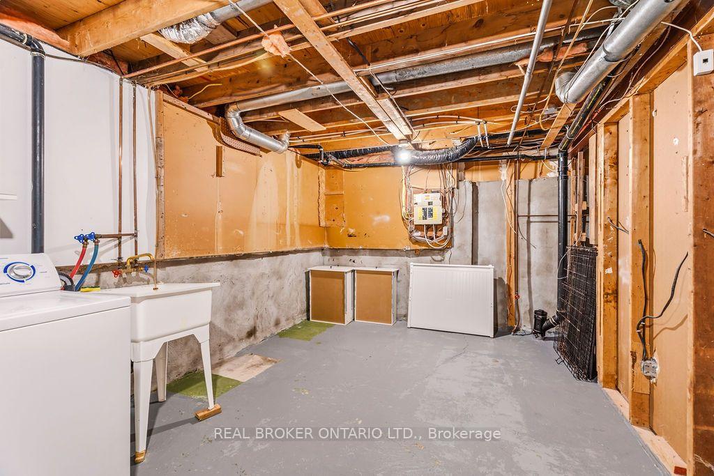 Photo 32 of 119 Teal Crescent, Ottawa, Chatelaine Village — HOMEH