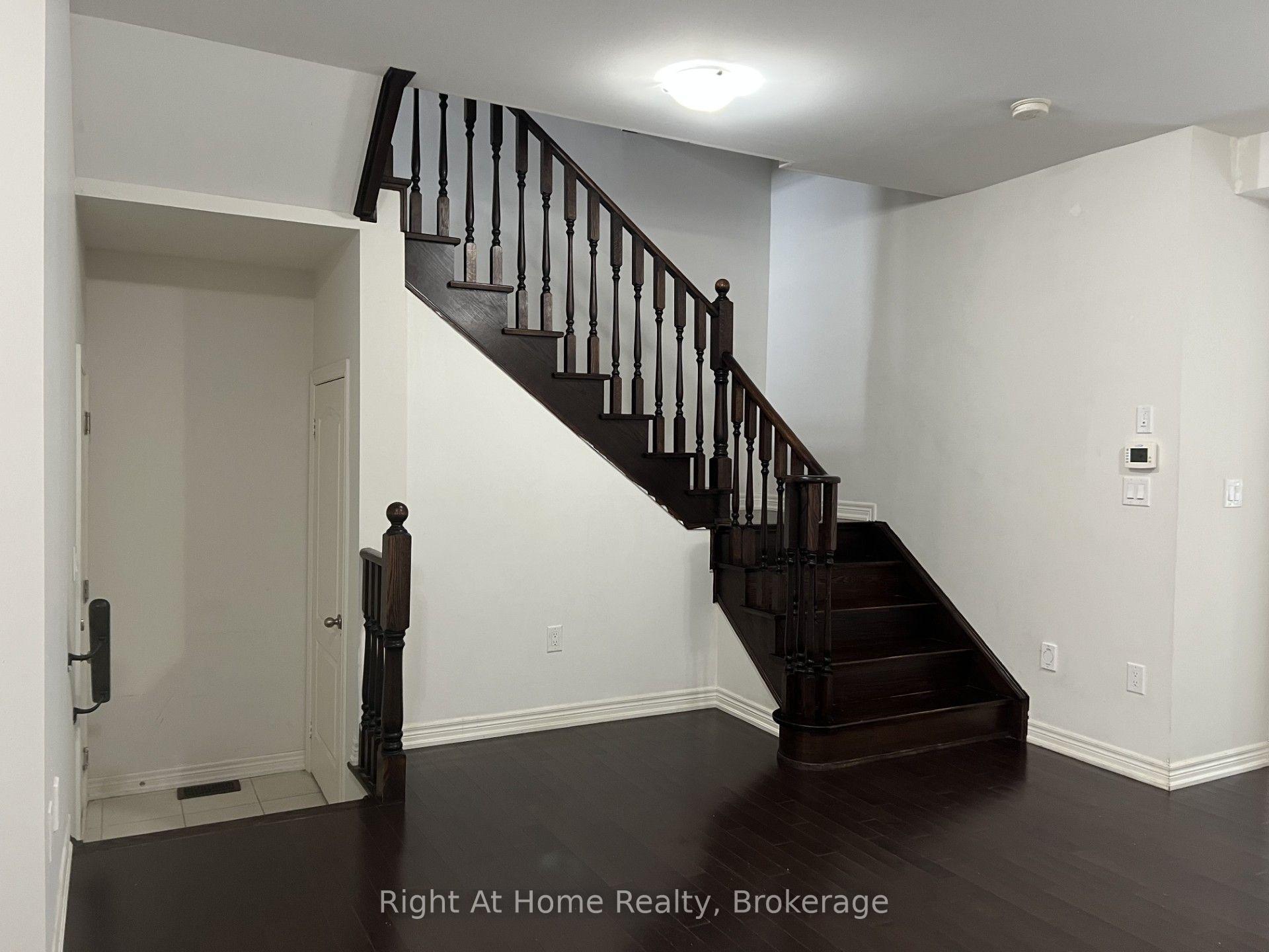Photo 4 of 479 George Ryan Avenue, Oakville, Joshua Meadows — HOMEH