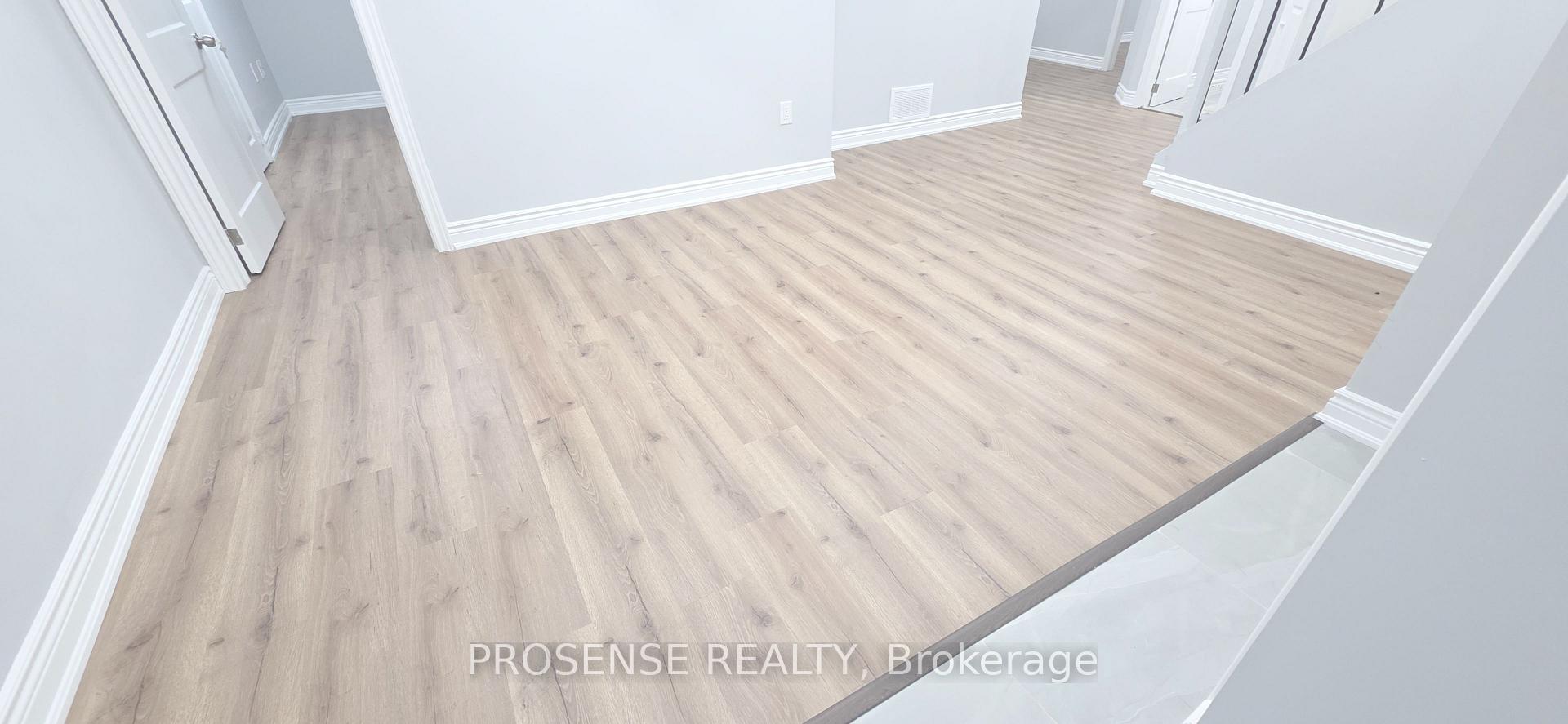 Photo 3 of 84 Amethyst Circle, Brampton, Bram East — HOMEH