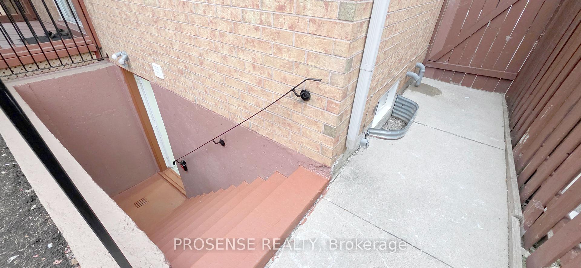 Photo 33 of 84 Amethyst Circle, Brampton, Bram East — HOMEH