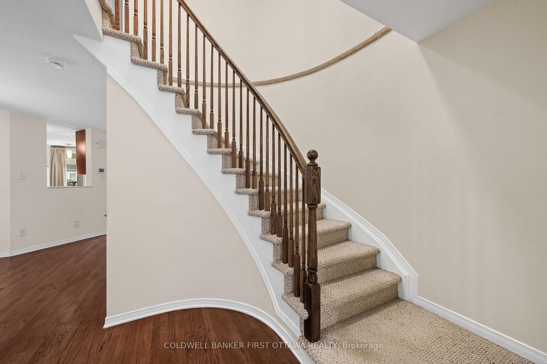 Photo 7 of 163 Romina Street, Ottawa, Kanata - Emerald Meadows/Trailwest — HOMEH