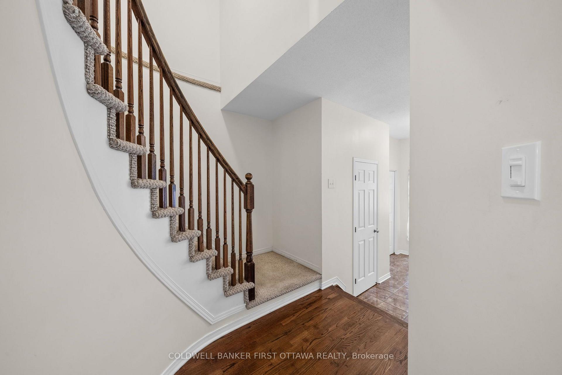 Photo 21 of 163 Romina Street, Ottawa, Kanata - Emerald Meadows/Trailwest — HOMEH