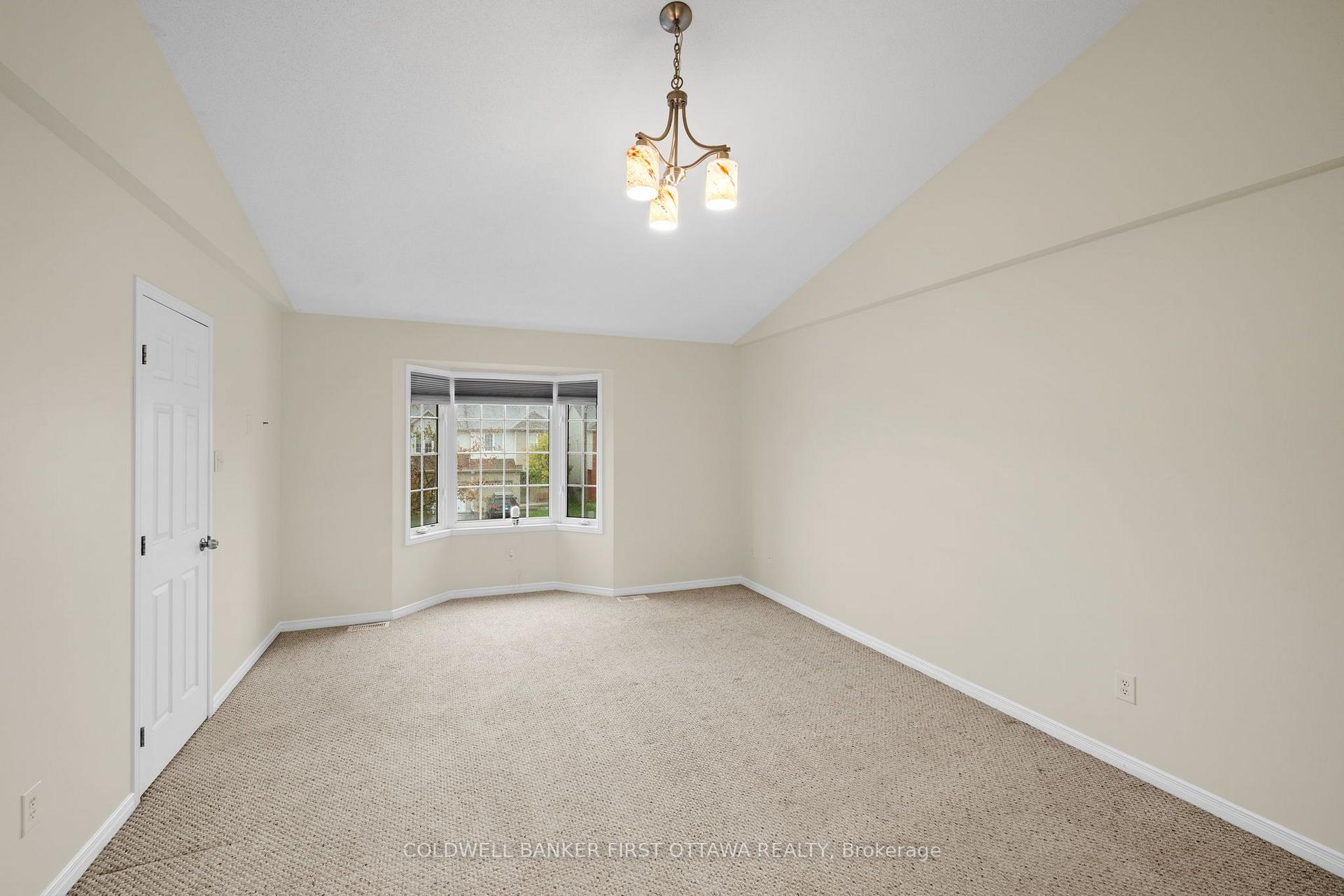 Photo 23 of 163 Romina Street, Ottawa, Kanata - Emerald Meadows/Trailwest — HOMEH