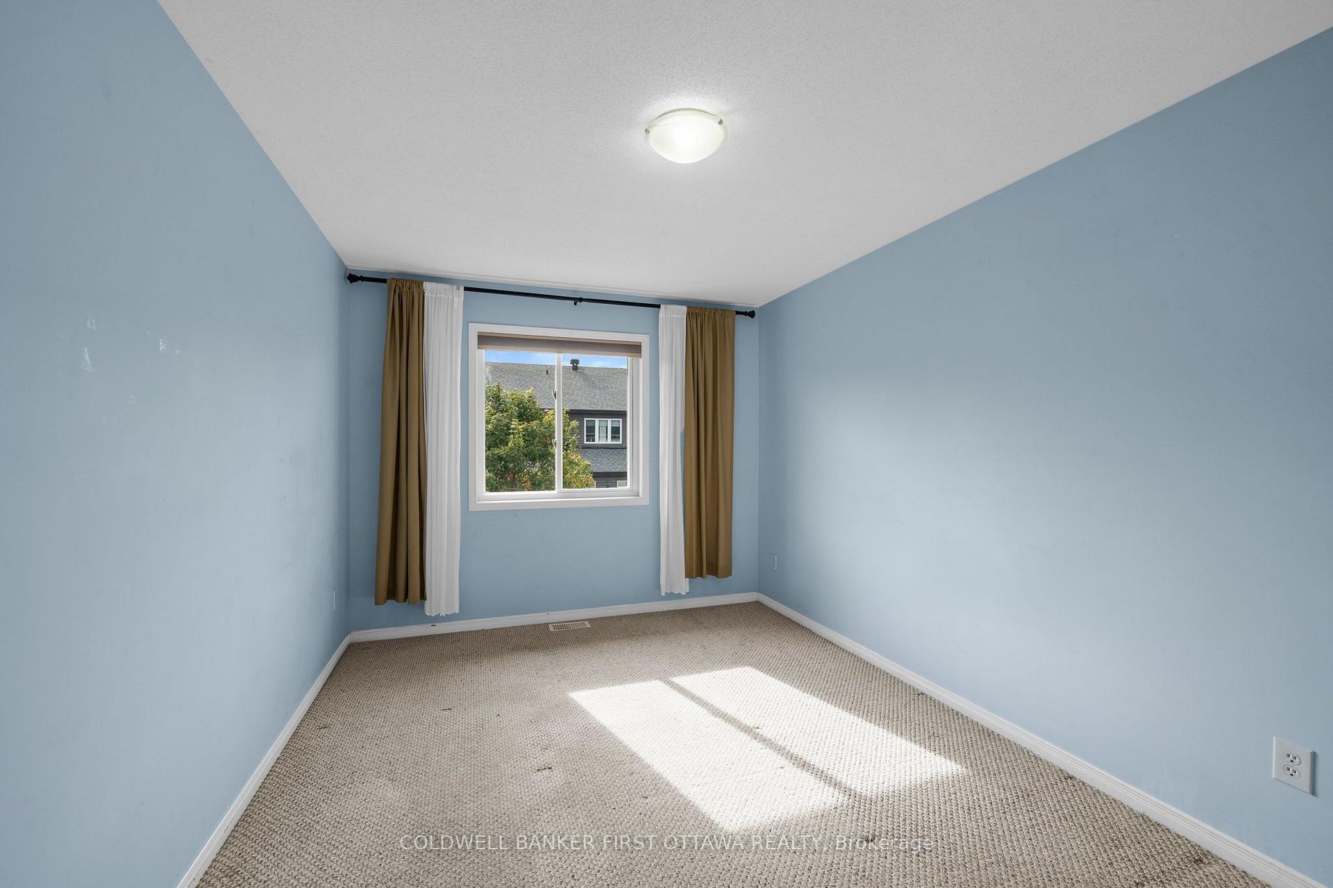 Photo 27 of 163 Romina Street, Ottawa, Kanata - Emerald Meadows/Trailwest — HOMEH