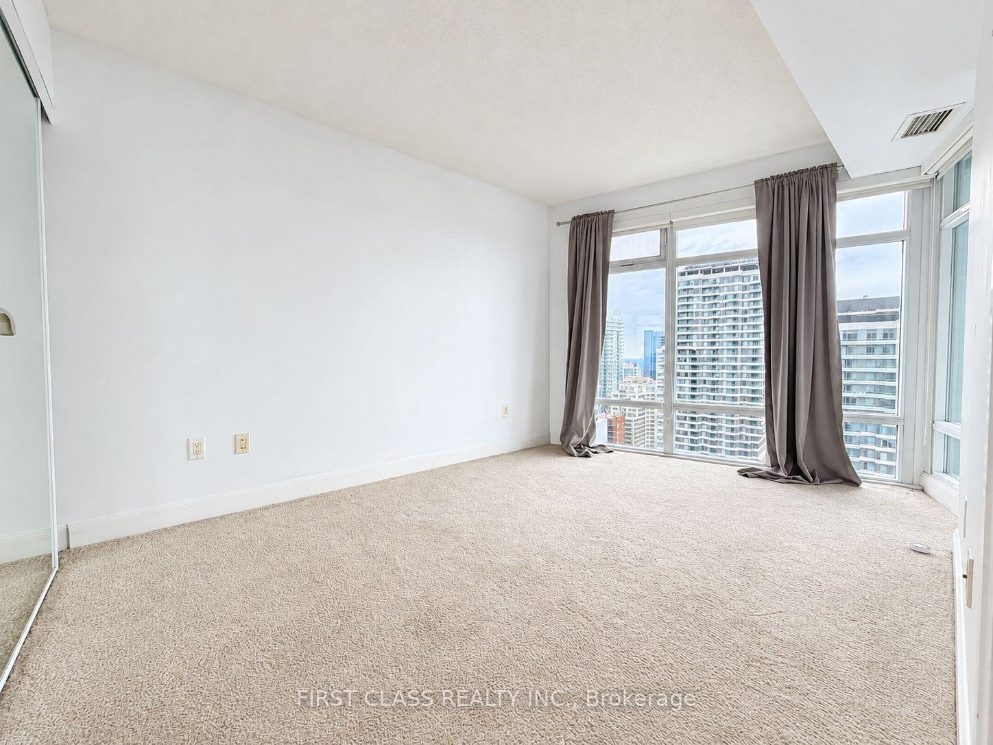 Photo 9 of Unit 2912, 2181 Yonge Street, Toronto, Mount Pleasant West — HOMEH