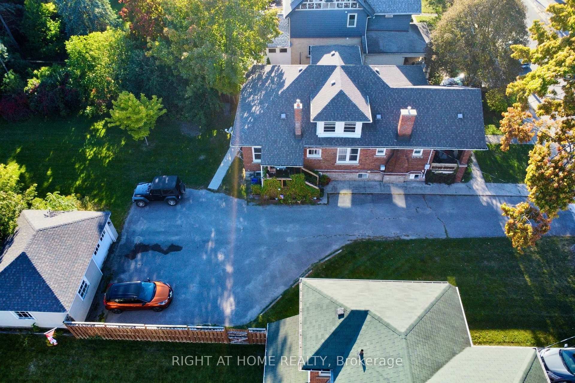 Photo of 33 Melbourne Street W