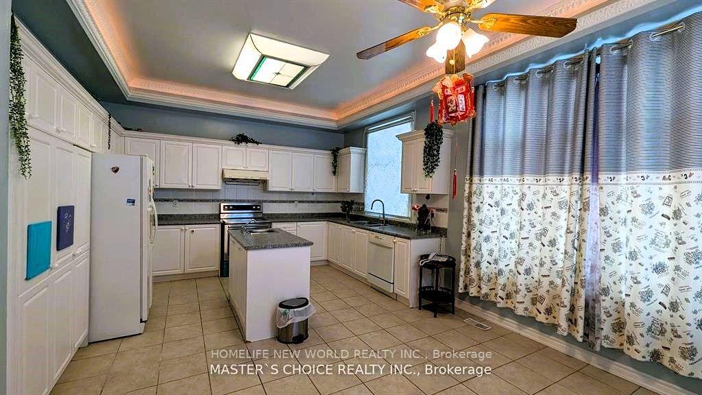 Photo 5 of 6 Farmstead Road, Richmond Hill, Rouge Woods — HOMEH