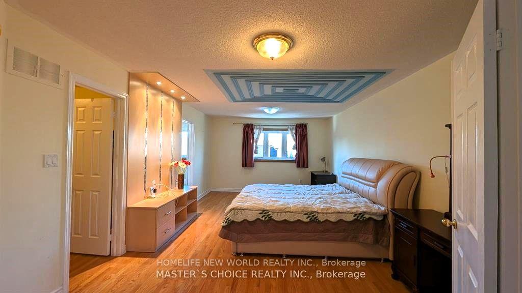 Photo 6 of 6 Farmstead Road, Richmond Hill, Rouge Woods — HOMEH