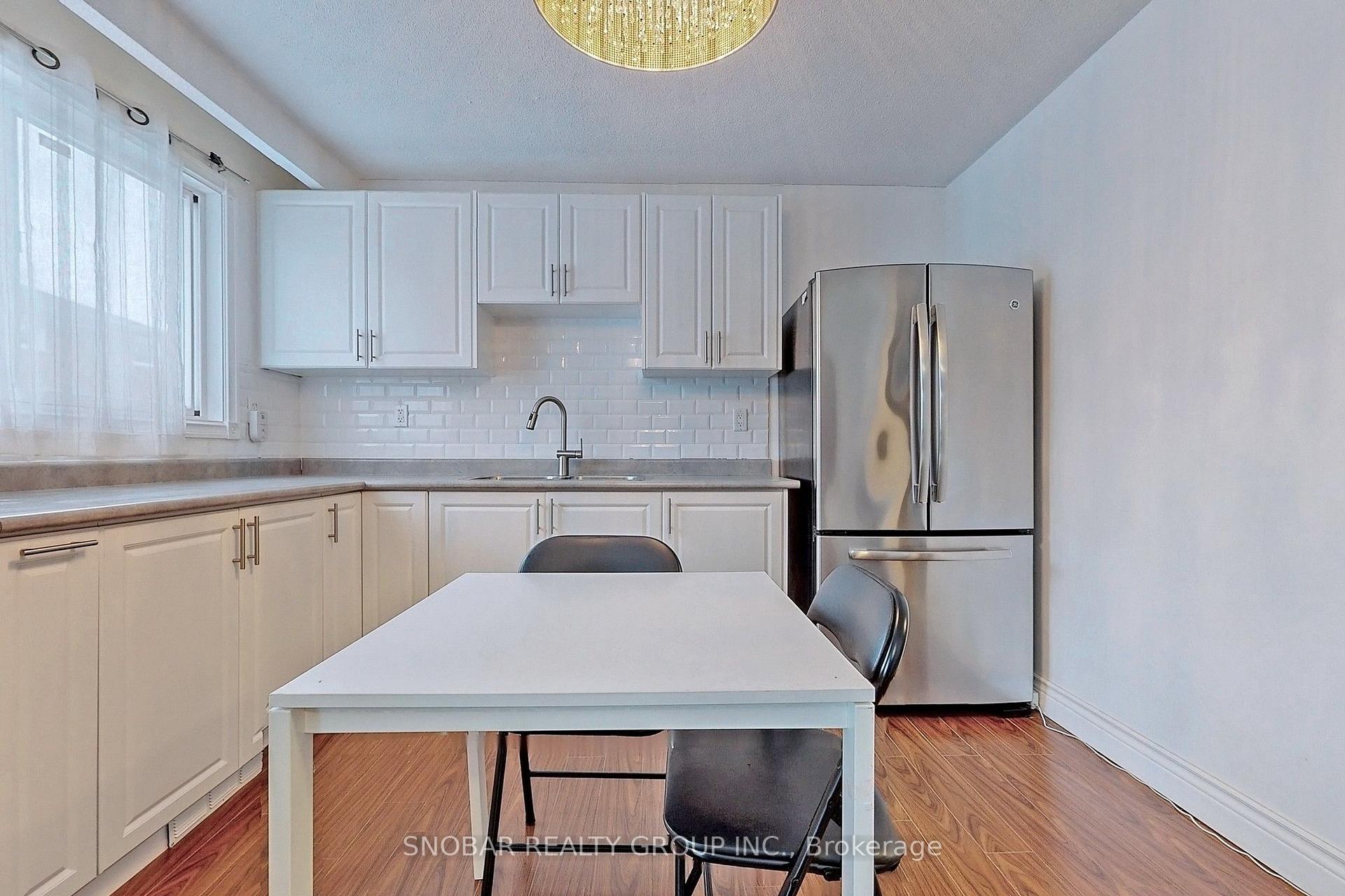Photo 2 of Unit Middle, 47 Crayford Drive, Scarborough, Steeles — HOMEH