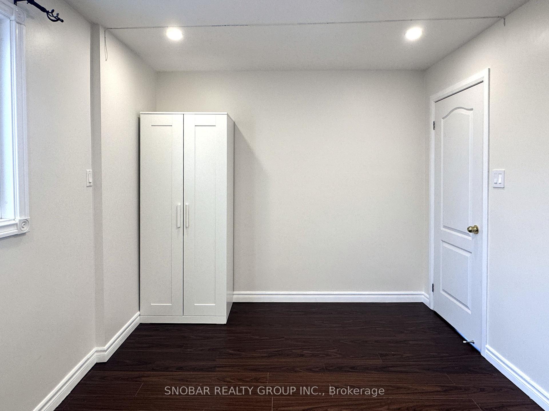 Photo 7 of Unit Middle, 47 Crayford Drive, Scarborough, Steeles — HOMEH