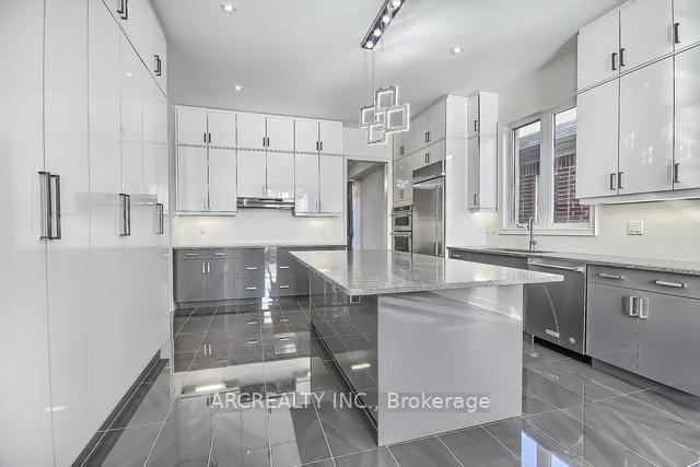 Photo 14 of 79 Baldry Avenue, Vaughan, Patterson — HOMEH