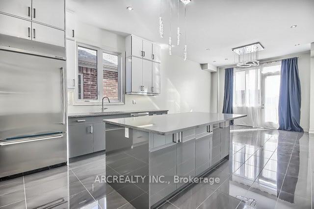 Photo 22 of 79 Baldry Avenue, Vaughan, Patterson — HOMEH