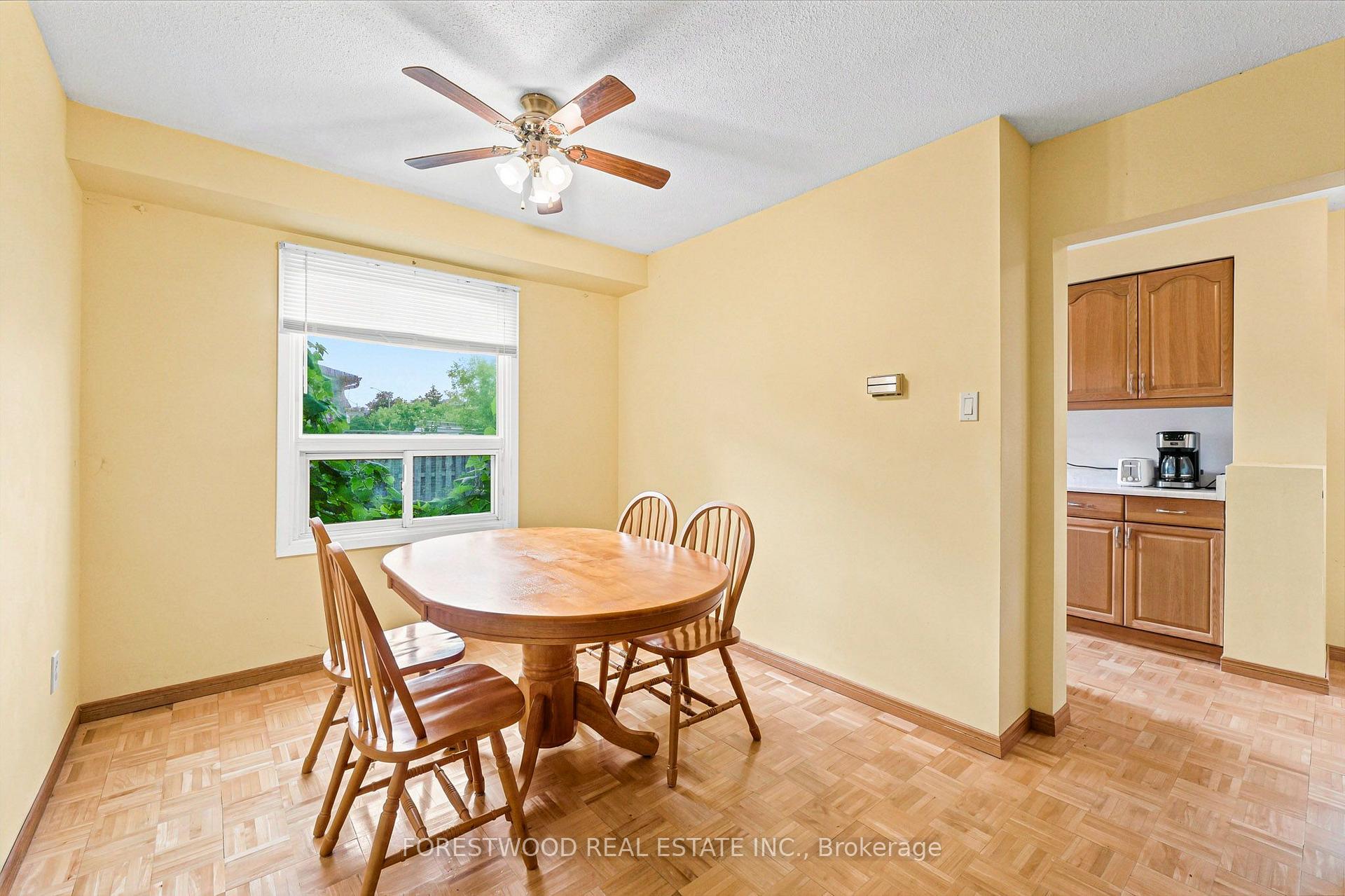 Photo 5 of 4110 Quaker Hill Drive, Mississauga, Creditview — HOMEH