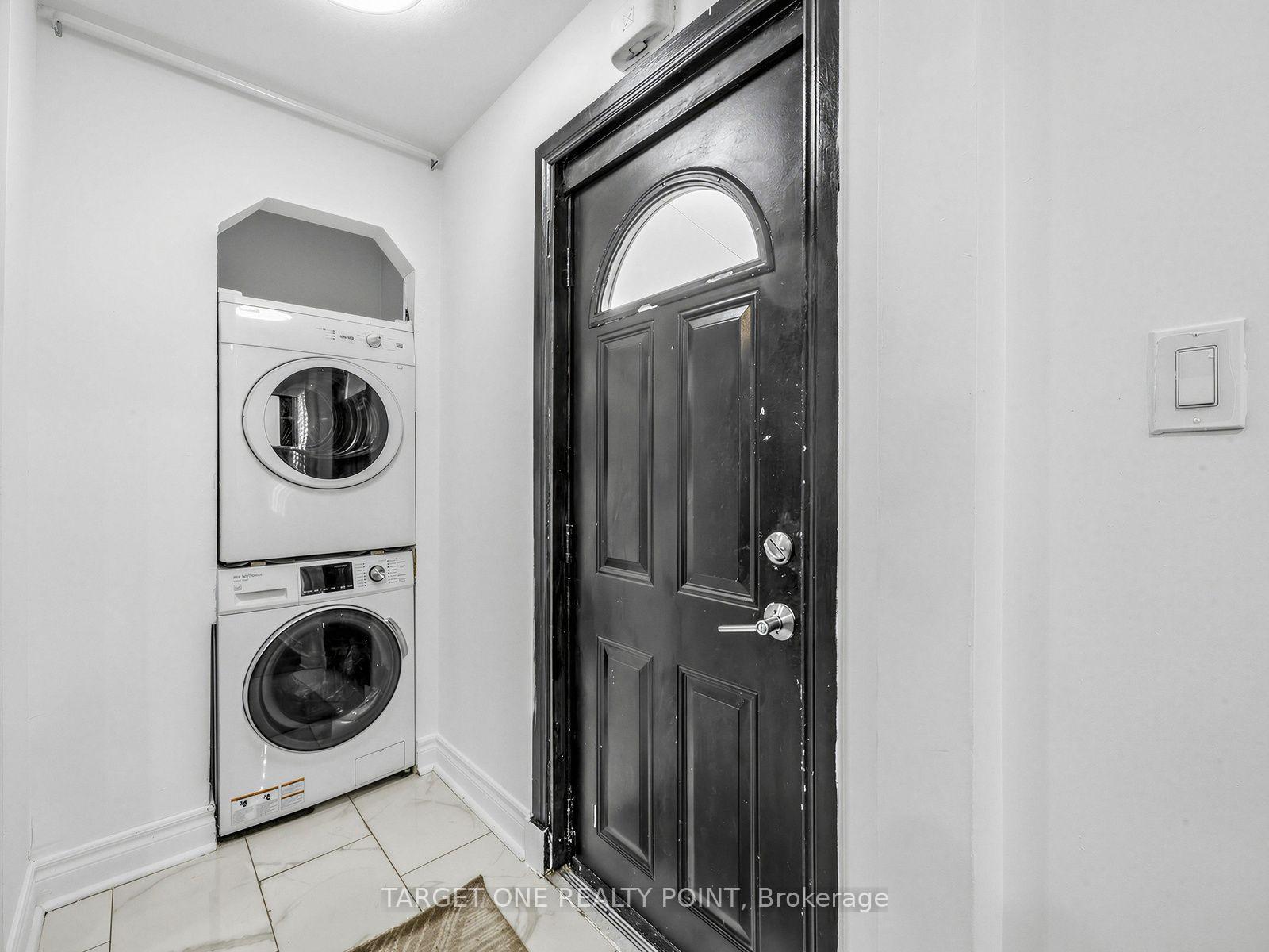 Photo 4 of 75 Gradwell Drive, Scarborough, Cliffcrest — HOMEH