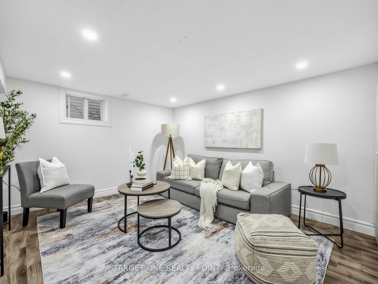 Photo 6 of 75 Gradwell Drive, Scarborough, Cliffcrest — HOMEH