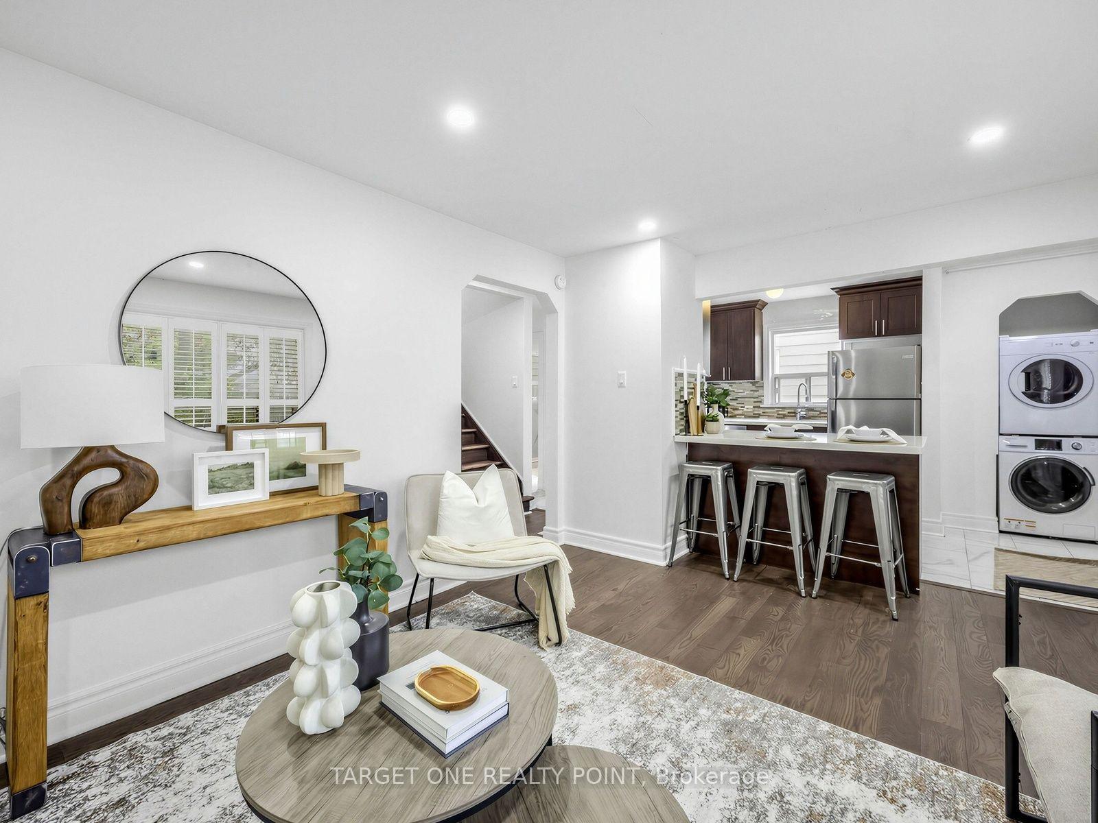 Photo 11 of 75 Gradwell Drive, Scarborough, Cliffcrest — HOMEH