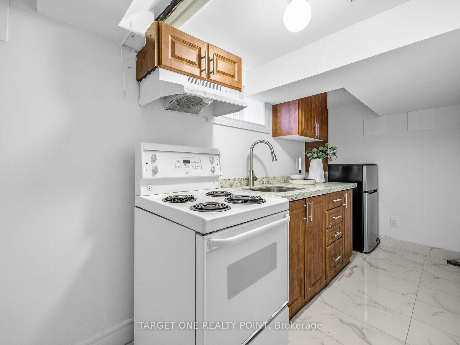 Photo 29 of 75 Gradwell Drive, Scarborough, Cliffcrest — HOMEH