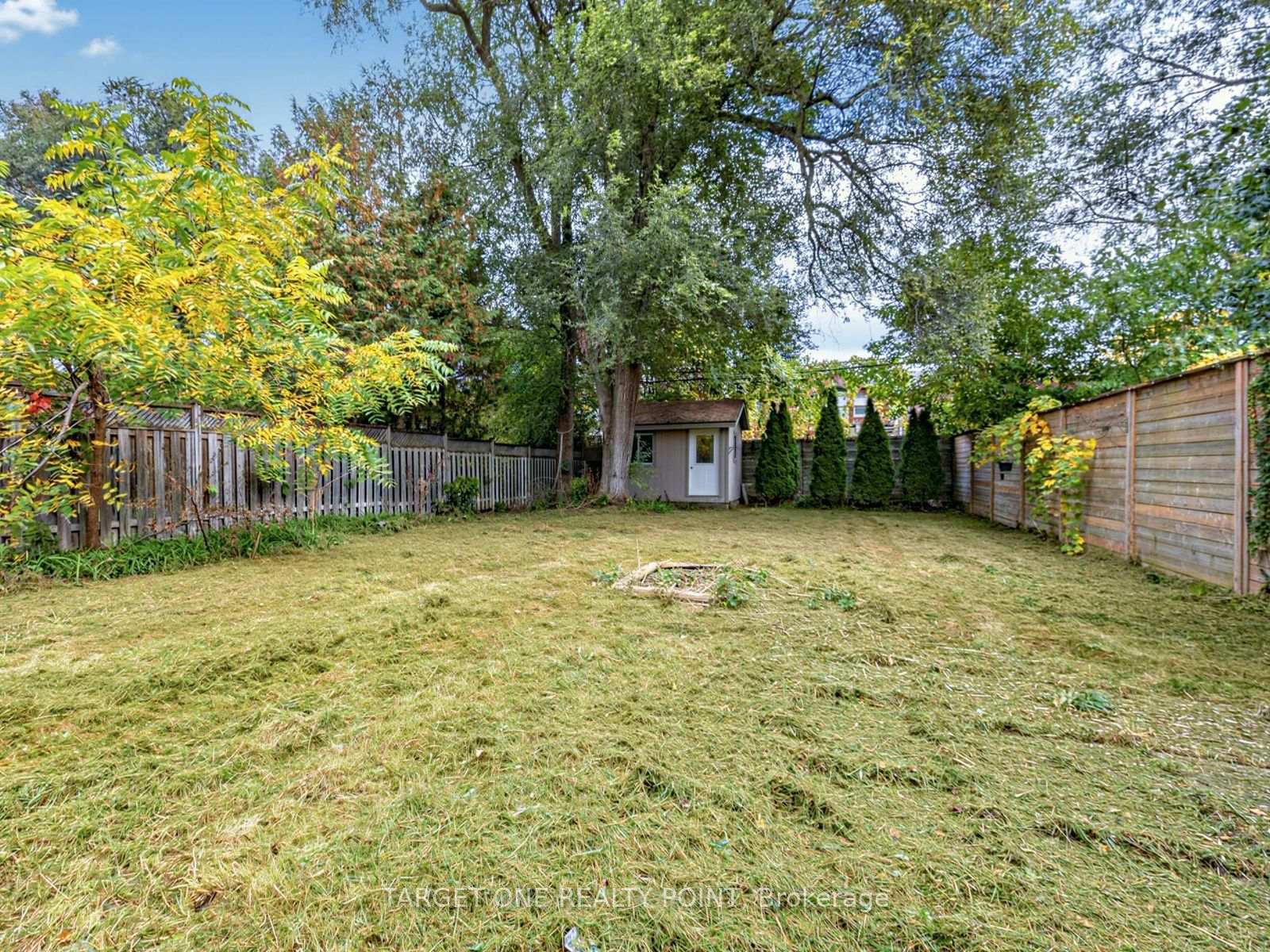 Photo 31 of 75 Gradwell Drive, Scarborough, Cliffcrest — HOMEH