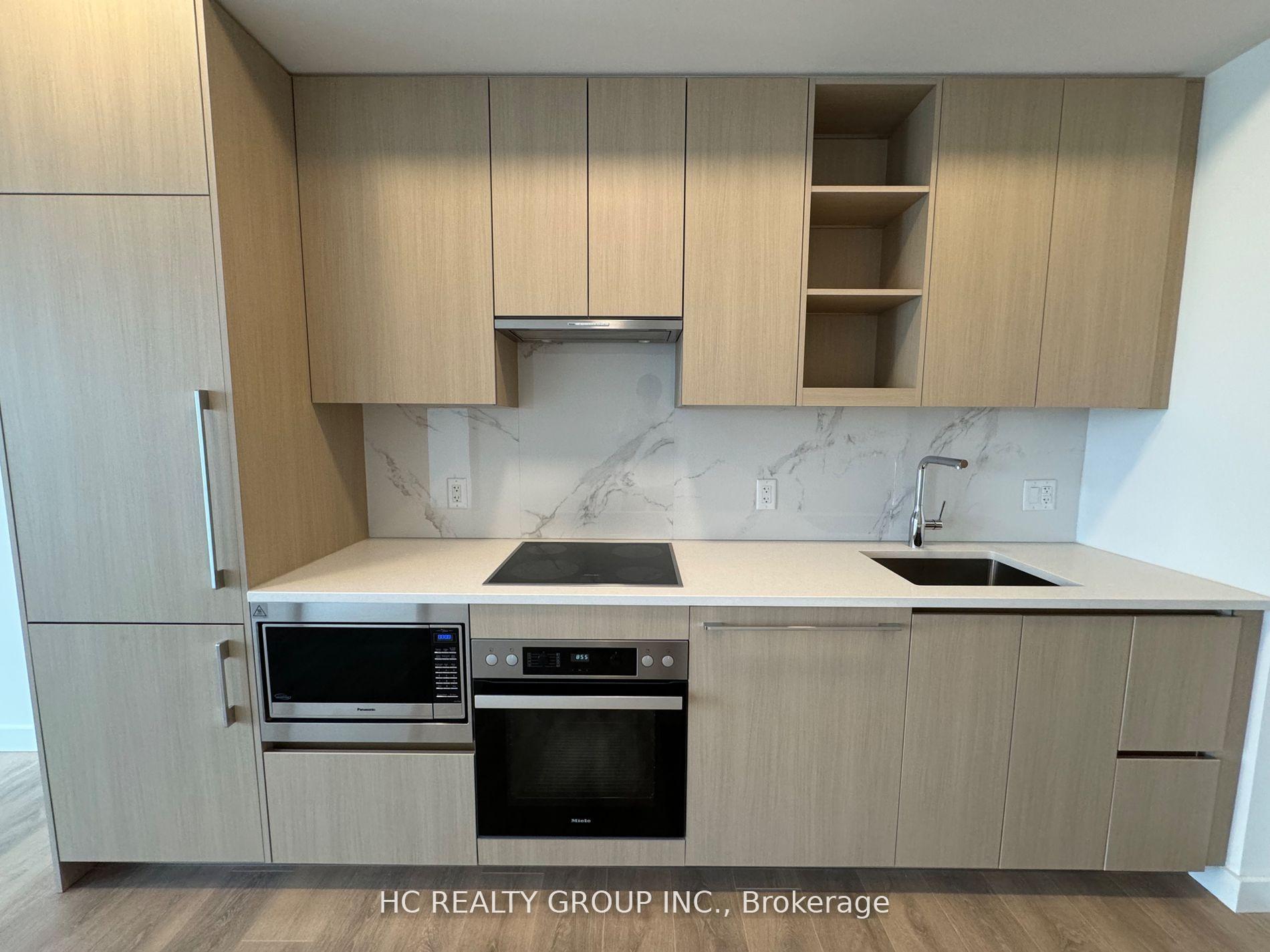 Photo 10 of Unit 2015, 27 Mcmahon Drive, North York, Bayview Village — HOMEH